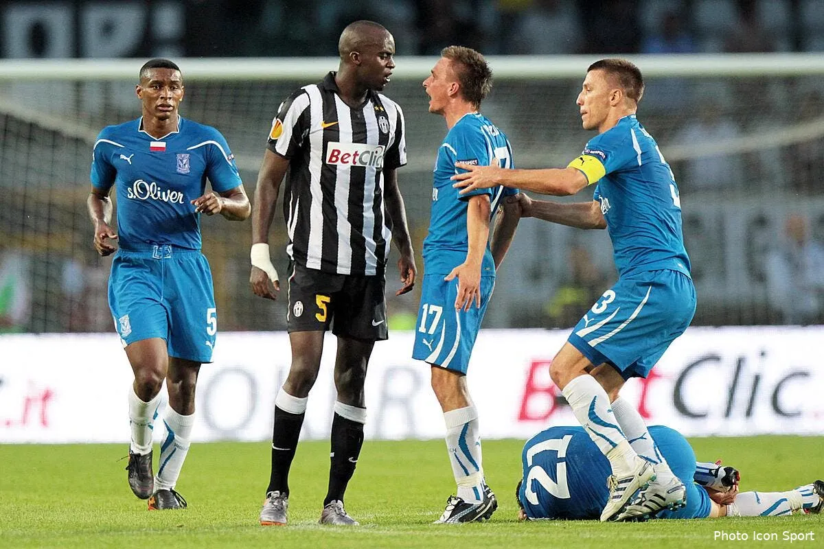 sissoko tend une perche au psg et a l om iconsport ww16092010 141 0021440