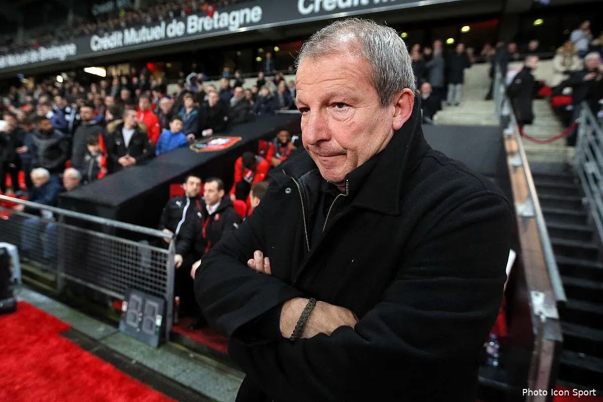 smc courbis a caen sergent voit flou icon vmi 120216 24 71245187