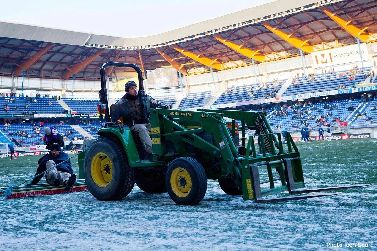 sochaux fait tout pour recevoir l om malgre la neige iconsport con 050212 30 1647251