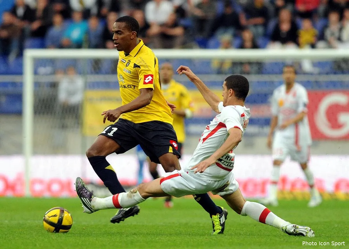 sochaux heureux d avoir gagne son ticket pour la saison prochaine iconsport gau300411 01 2618770