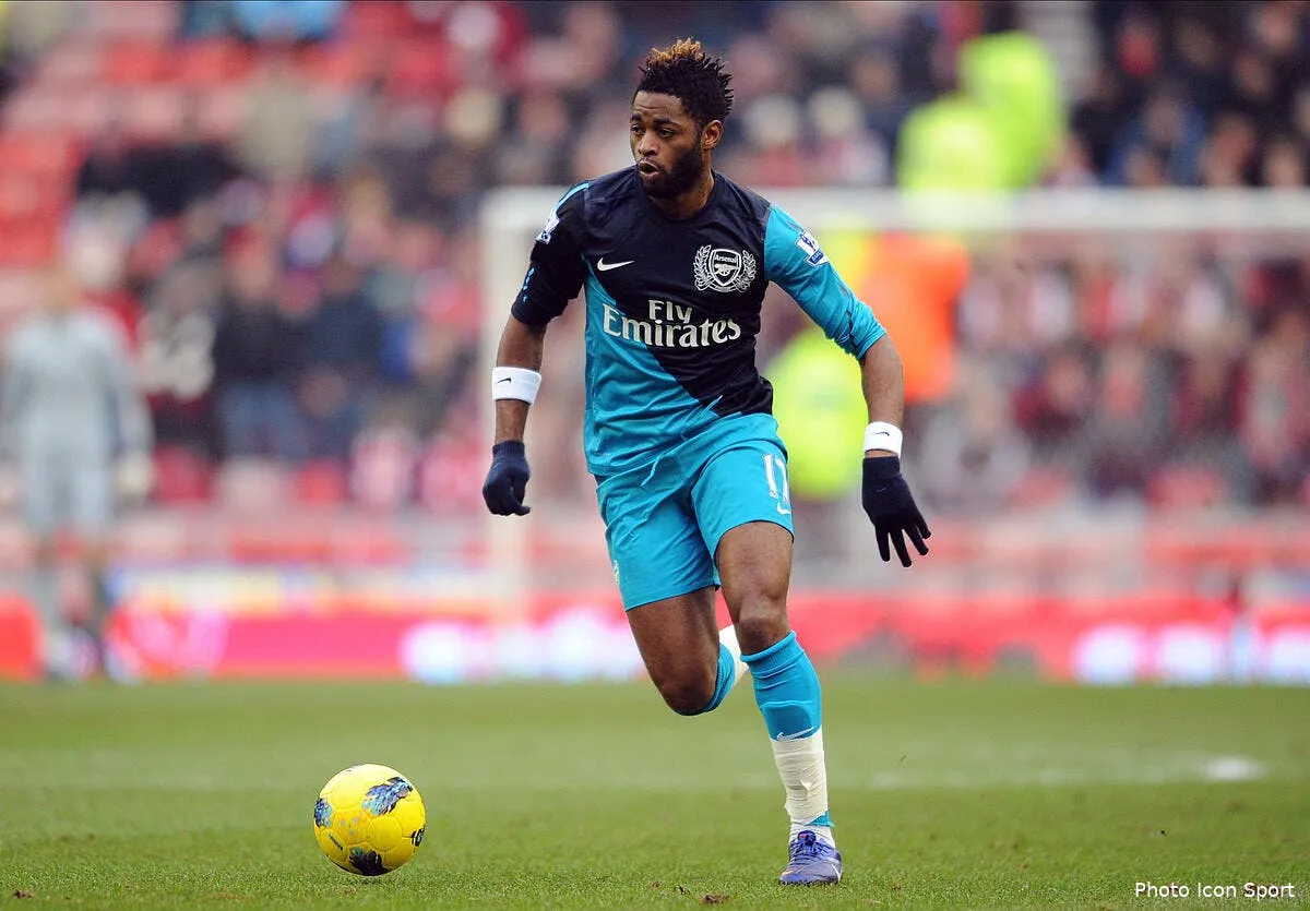 song signe a barcelone pour 19 me iconsport all 110212 96 0338683