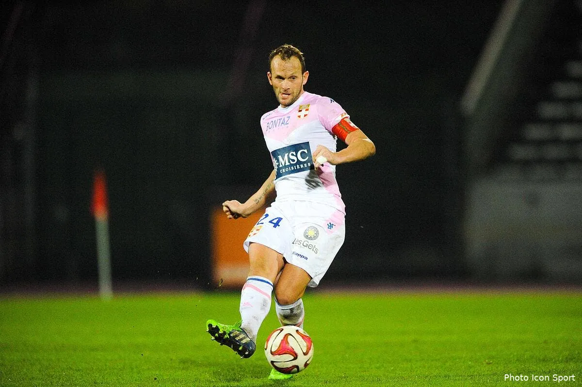 sorlin menace ceux qui croient qu evian est mort iconsport jpt 301114 09 35110965