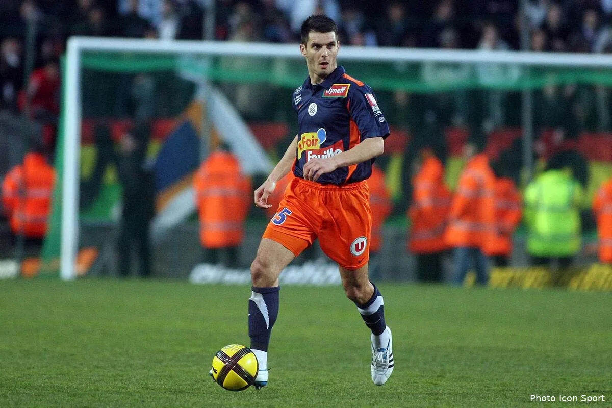 spahic dans le role du douzieme homme face a l om iconsport guy 200211 101 1818281