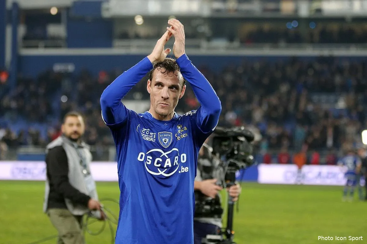 squillaci prolonge d un an a bastia iconsport mae 100115 05 67104593