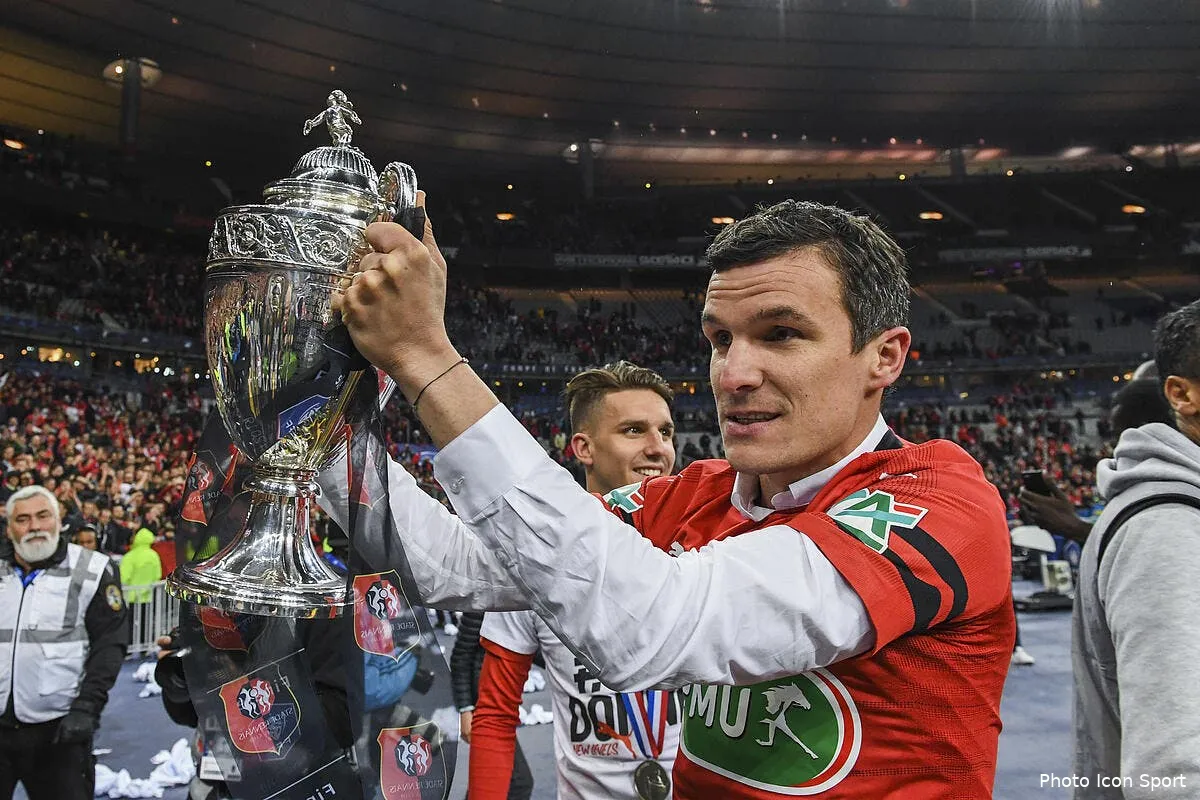 srfc romain danze prend sa retraite apres 18 ans a rennes icon alc 270419 45 216254105