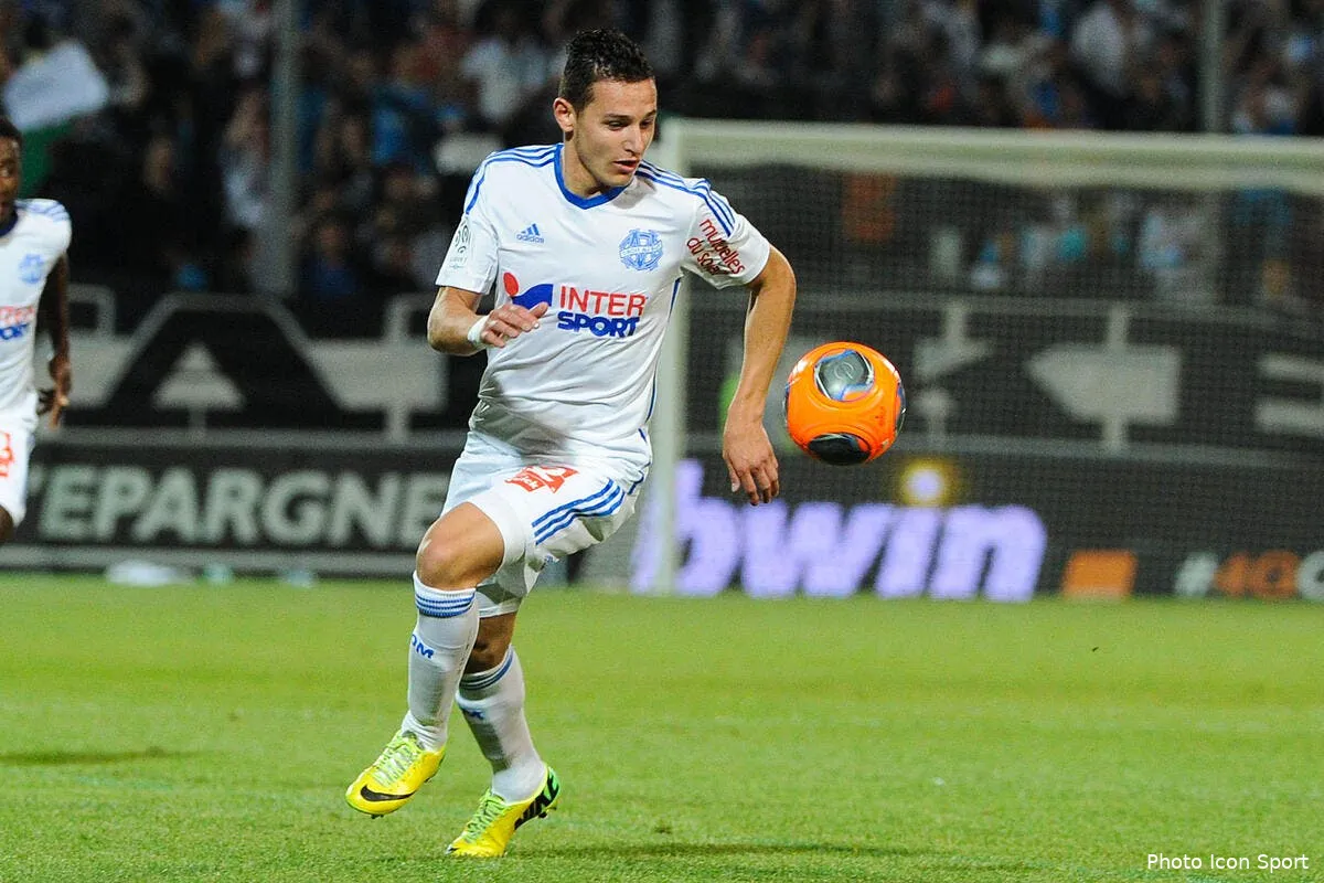 stephane tapie critique une anomalie du maillot de l om thauvin 1383661