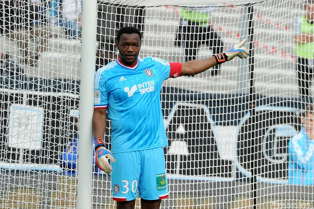 steve mandanda bat un record dans les buts de l om iconsport pet 111112 31 0255273