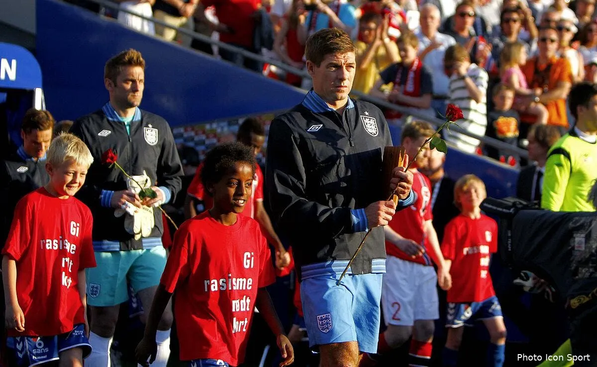 steven gerrard presse d affronter des bleus fantastiques iconsport spi 260512 06 4035644