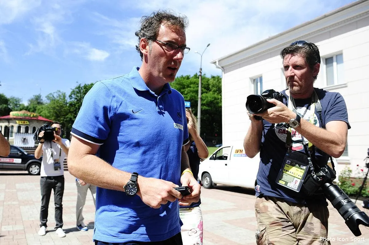 suivez en live la presentation de laurent blanc iconsport noe 120612 01 0360289