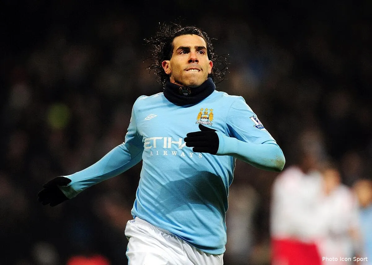 tevez je veux jouer a boca juniors iconsport spi111010 01 0328599