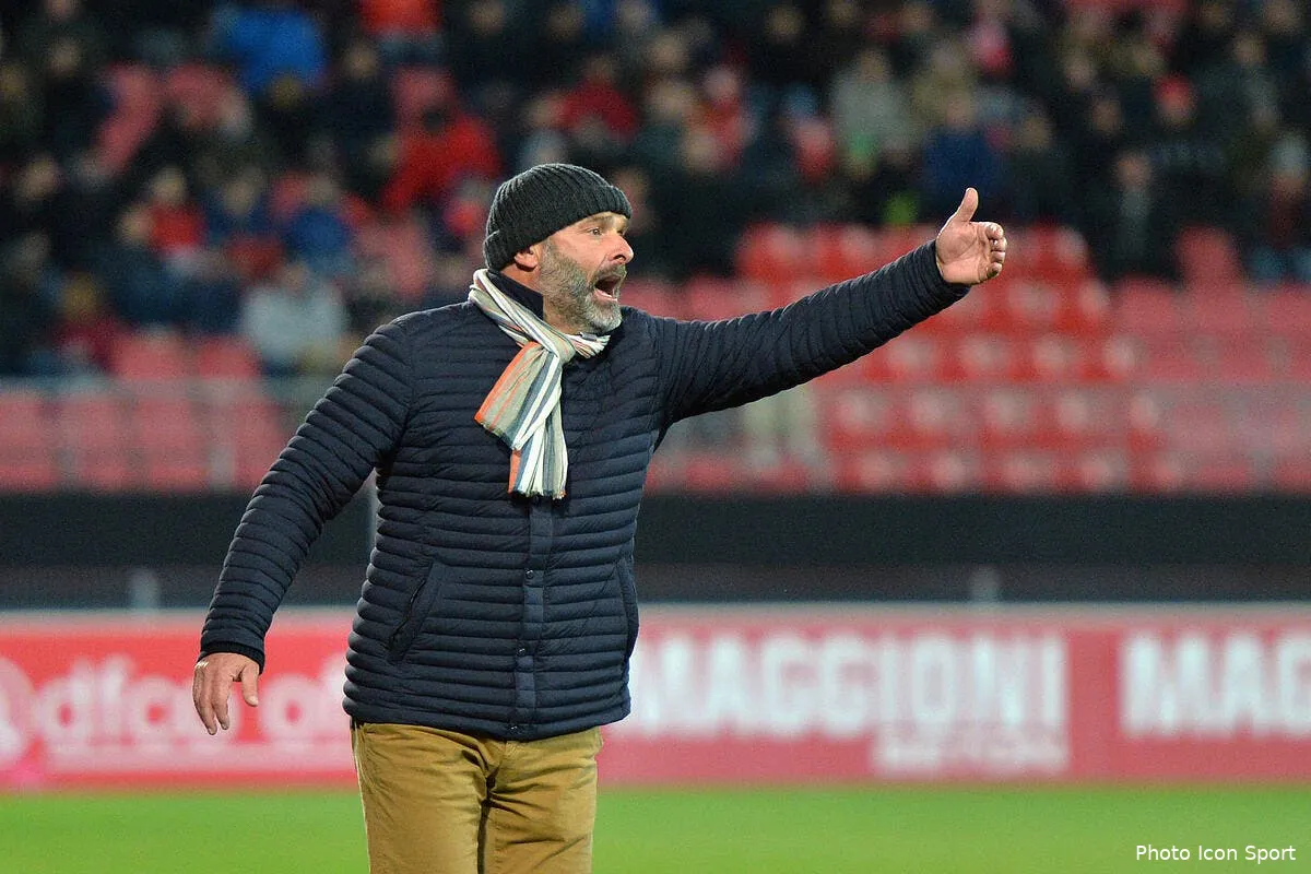 tfc demissionner vous connaissez mal pascal dupraz icon poy 251117 01 01201063