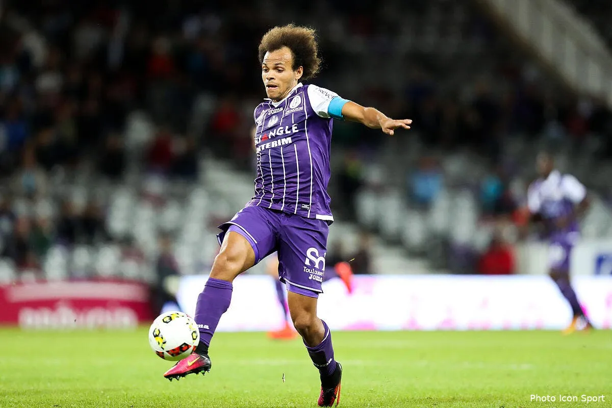 tfc dupraz a vu toulouse ne pas respecter le foot iconsport blo 170916 08 33156836