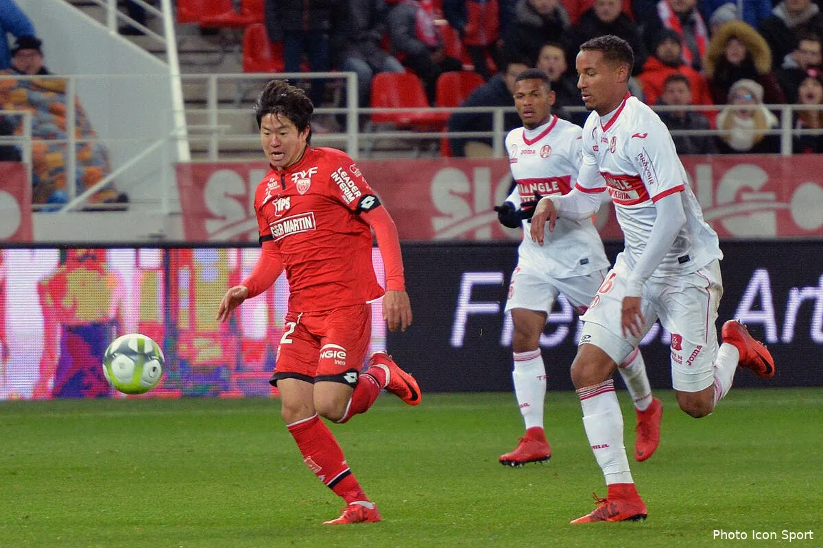 tfc dupraz en a ras le bol des mannequins toulousains iconsport icon poy 251117 03 08200995