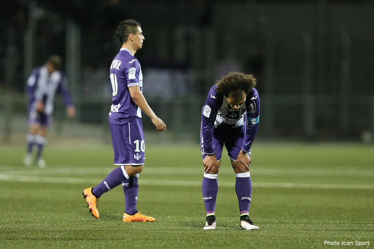 tfc dupraz n est pas content et le fait savoir iconsport vmi 160416 02 01140066