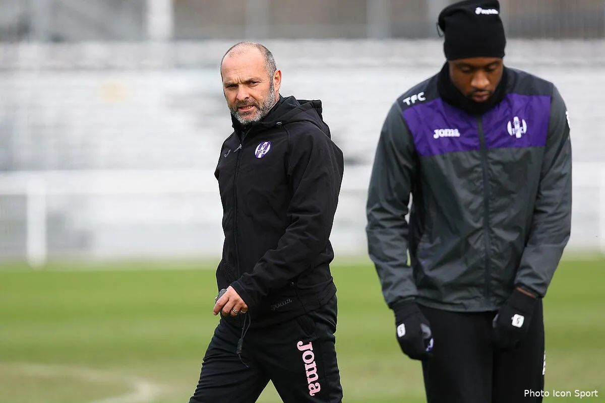 tfc dupraz ne sera pas sur le banc face a l om iconsport blo 040316 01 31135874