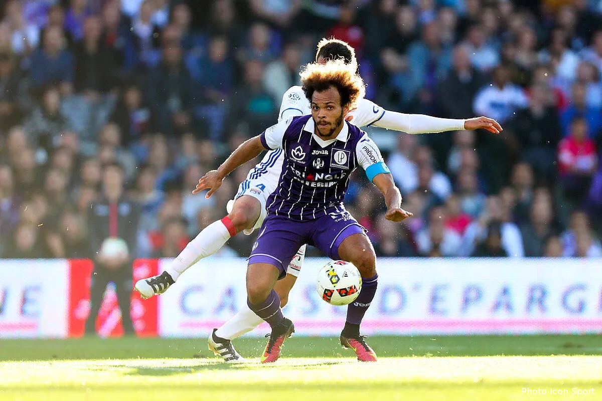 tfc la defaite contre l ol toulouse ne peut s en prendre qu a soi meme iconsport blo 291016 02 06159408