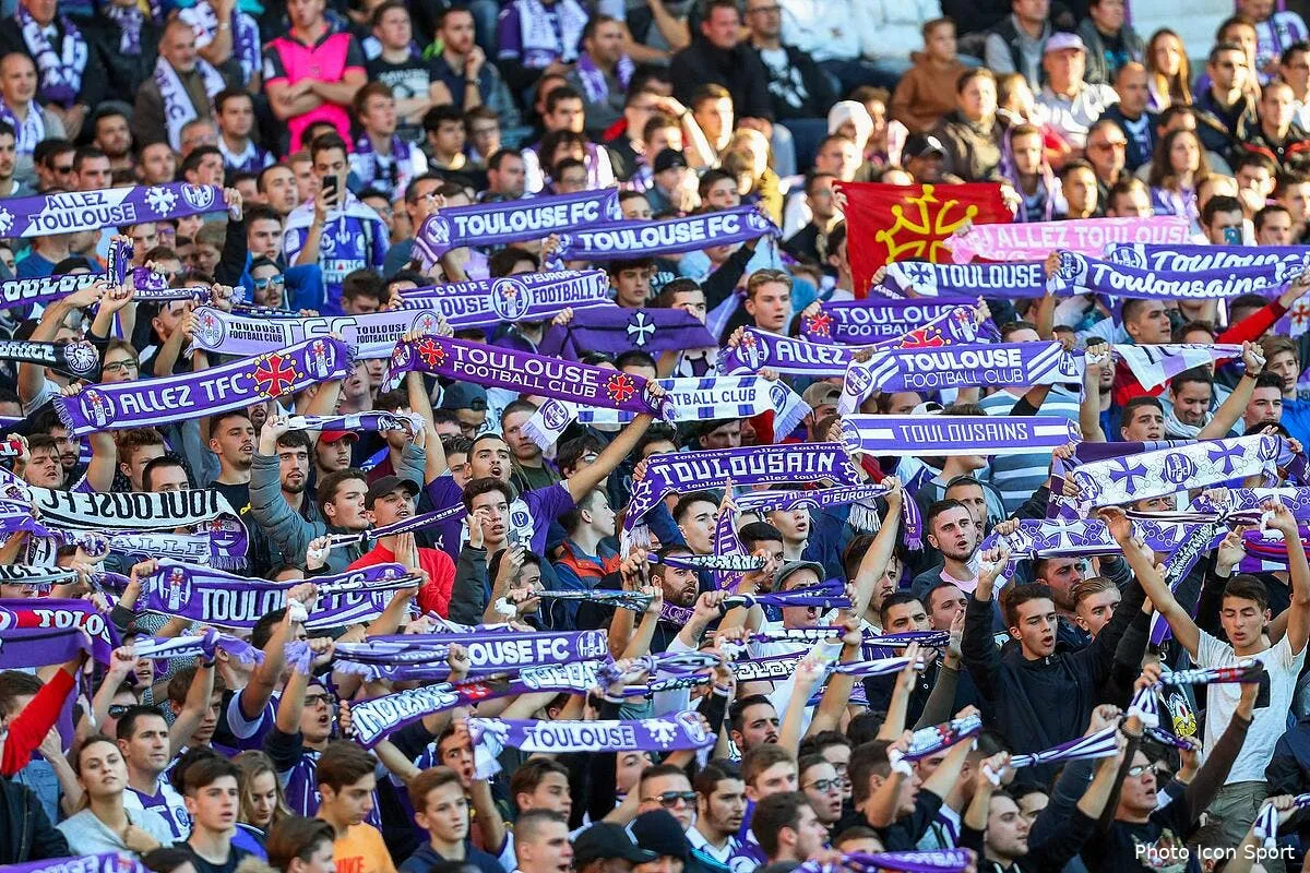 tfc les fans de toulouse se revoltent contre les qataris supporters tfc 1171144