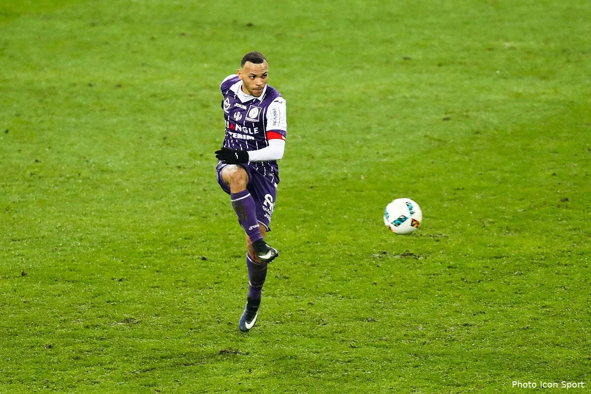 tfc west ham lache 10 me pour braithwaite et se prend un vent iconsport blo 171216 88 04165508