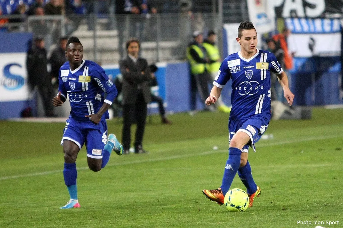 thauvin serait pret a aller au clash pour jouer a l om iconsport mae 060413 66 0161699