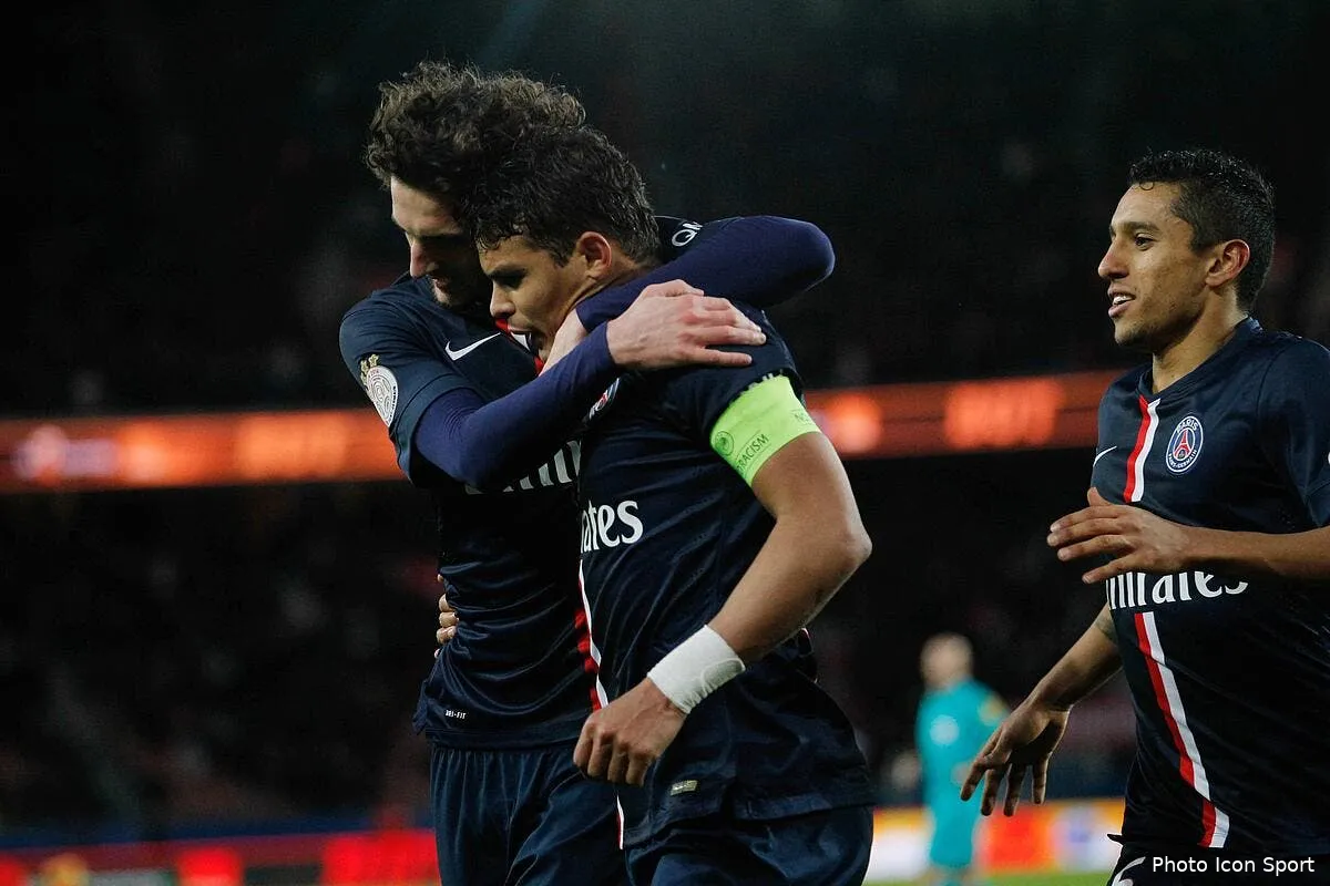 thiago silva voit un jeune du psg aller tres loin iconsport fid 210215 23 53124935