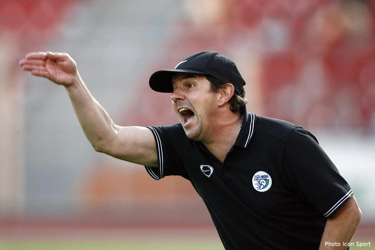 thierry goudet nouvel entraineur du havre iconsport per 150907 04 25 1100301