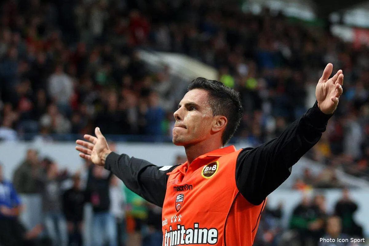 thierry henry le parfait exemple pour aliadiere iconsport tra 170911 05 0425135