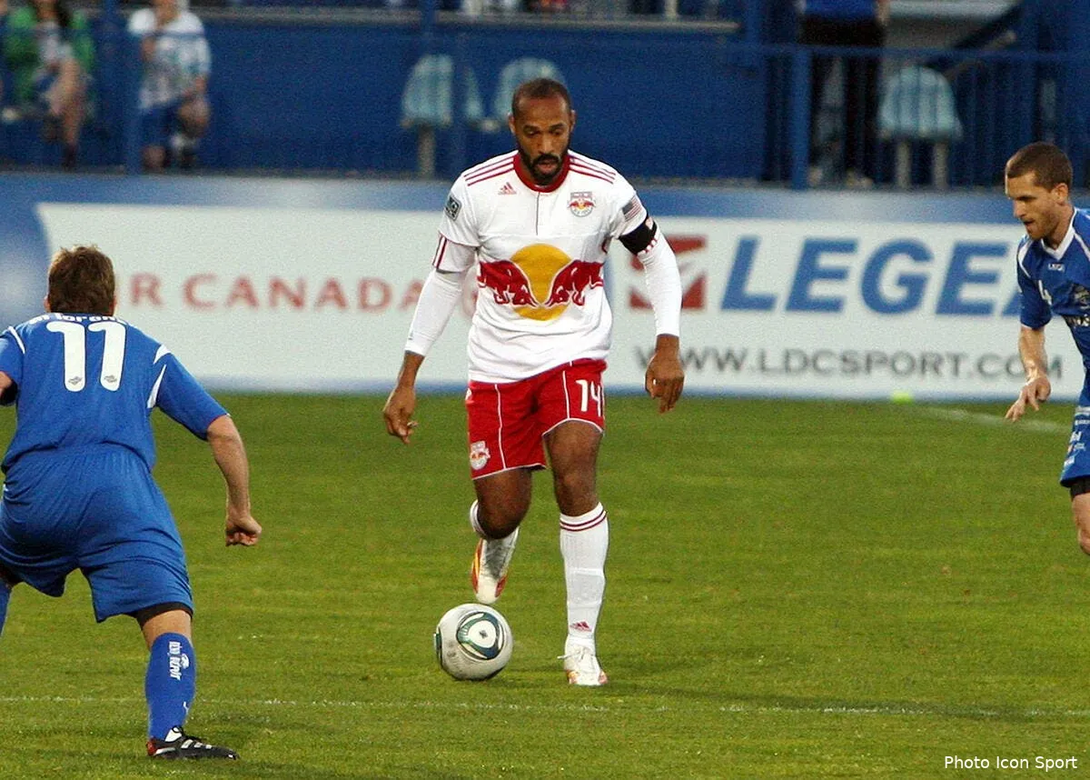 thierry henry supporter n 1 du psg iconsport bou 11052011 1322592