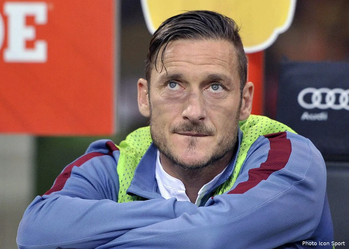 totti prolonge a la roma et jouera jusqu a 40 ans iconsport ipp 140516 83 11145222