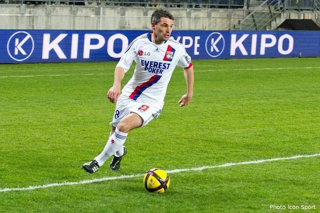 toulalan reviendra en equipe de france 69100 17128