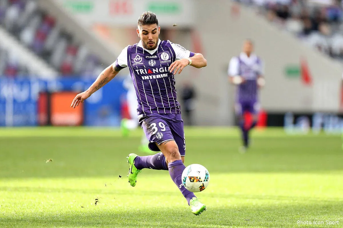 toulouse s est achete une attaque et angers le paye cash iconsport blo 050217 05 09169816