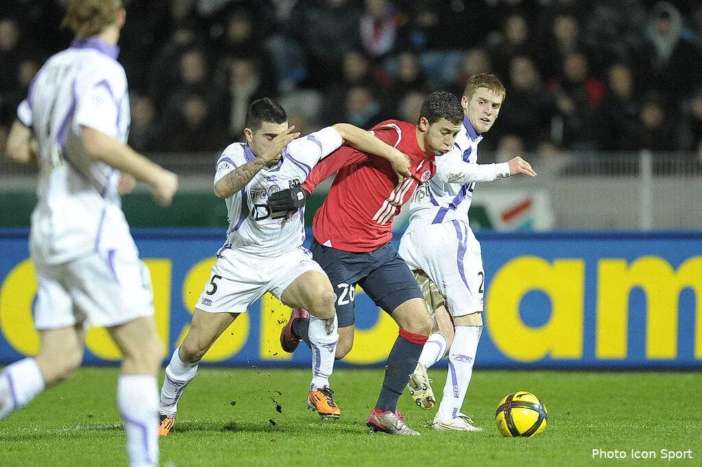 toulouse voit bien le losc champion 67109 15443