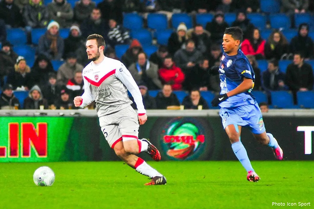 tousart a l ol va claque la porte au nez de lyon iconsport leb 020215 09 23116677