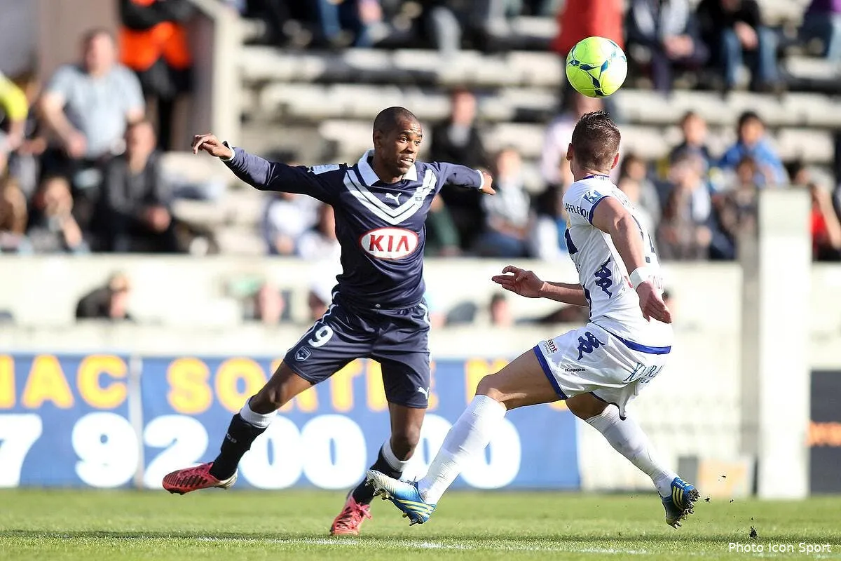 tout le monde attend diego rolan a bordeaux iconsport blo 100313 41 3154379