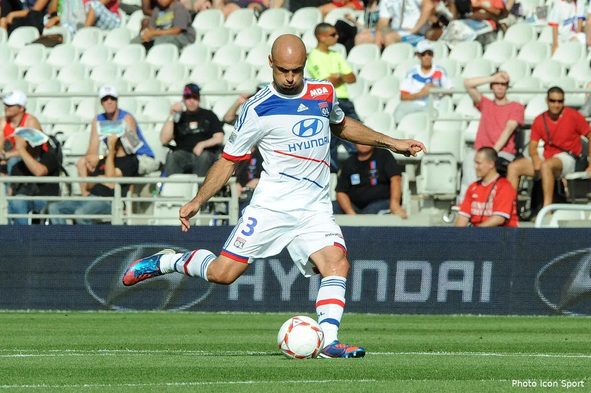 transfert surprise de cris a galatasaray iconsport jpt 180812 404 2439398