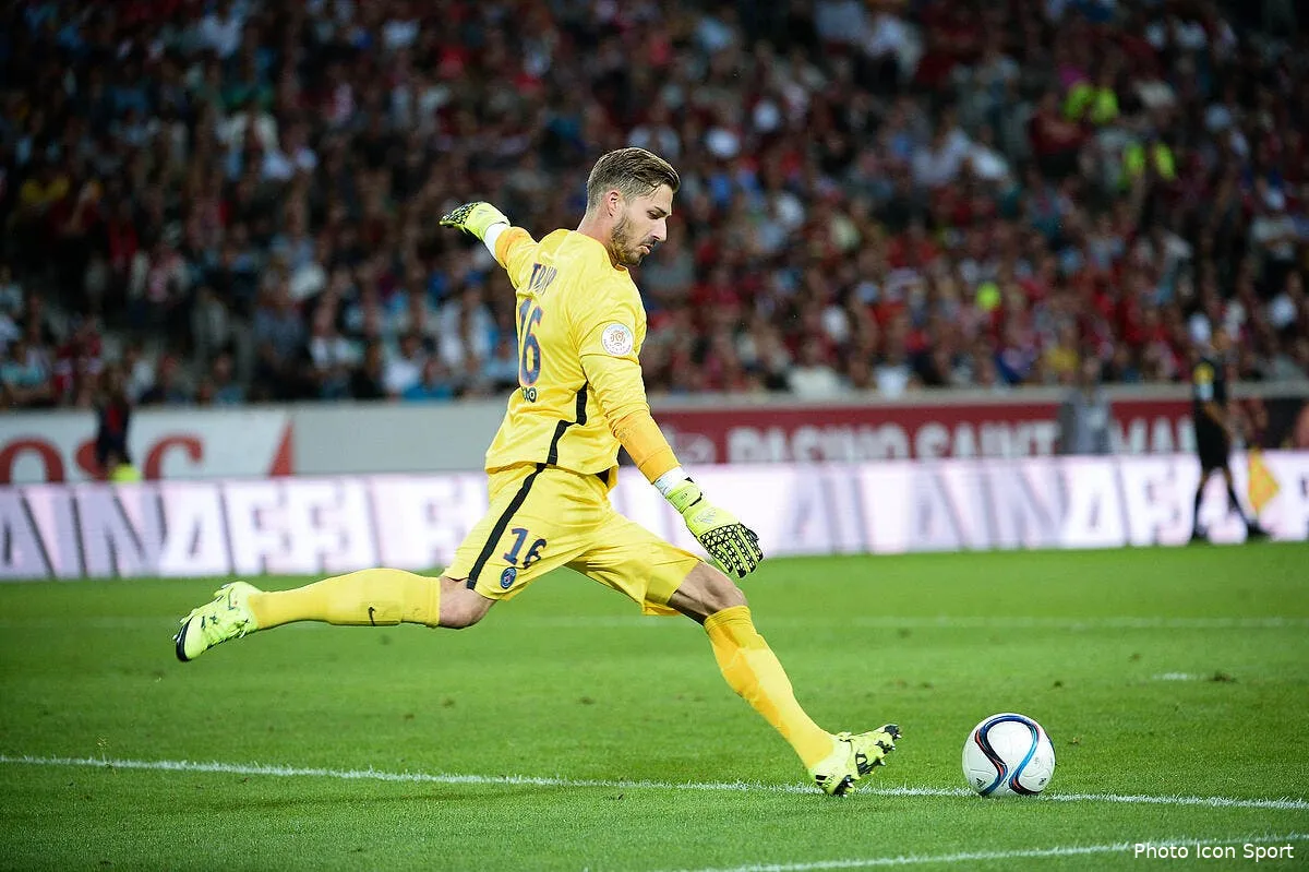 trapp previent le psg il va faire du neuer iconsport nlg 070815 17 158117857