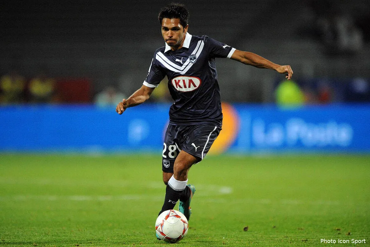 tremoulinas savoure l invincibilite des girondins de bordeaux iconsport jpt 300912 08 1640494