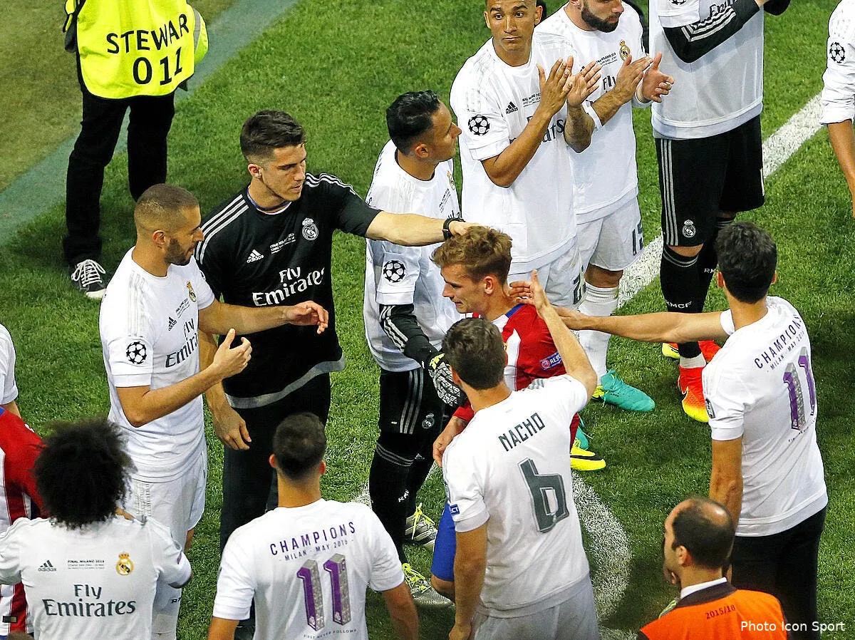 trophees unfp benzema griezmann dembele et kante a la lutte iconsport mar 280516 05 30178090