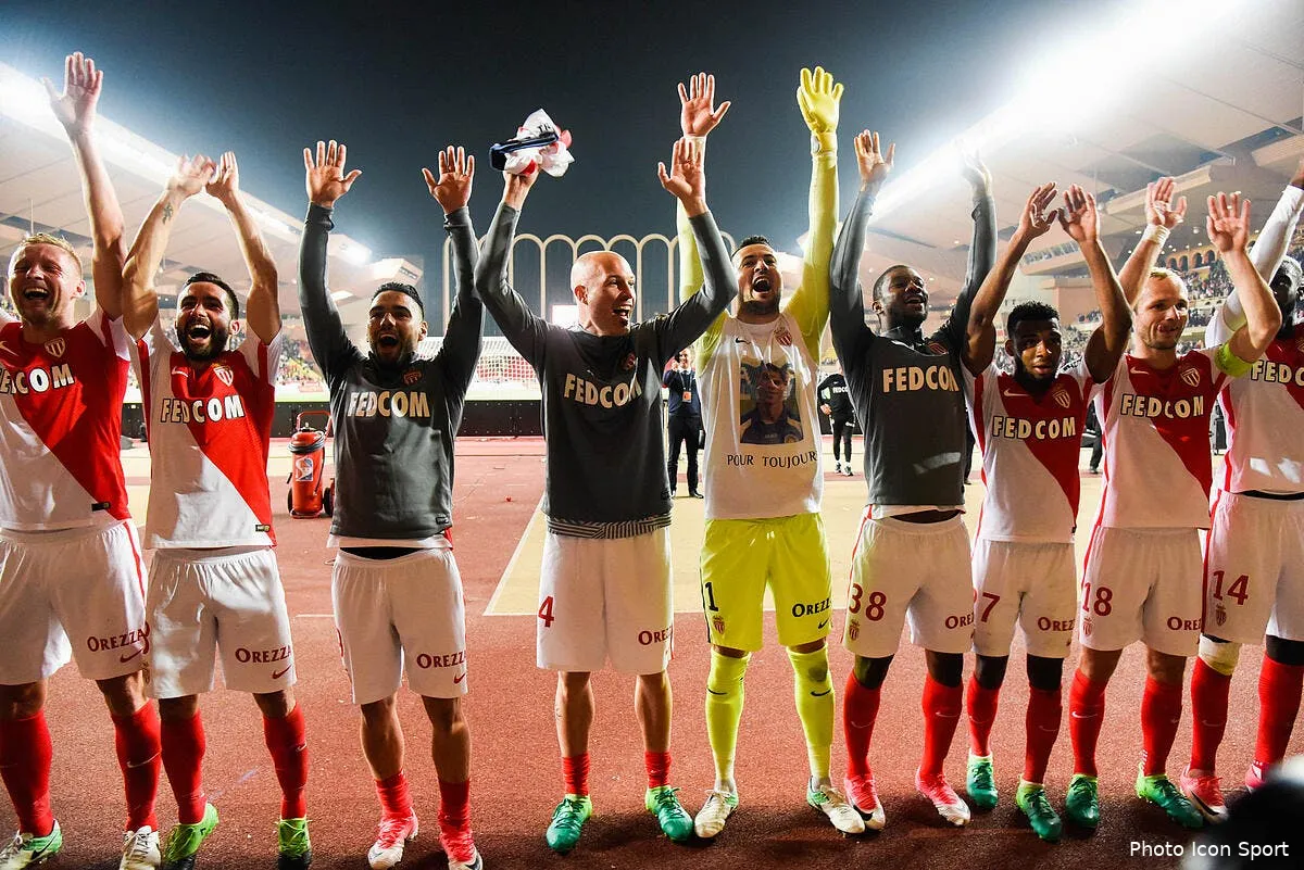 trophees unfp subasic meilleur gardien iconsport zua 150517 08 25180114