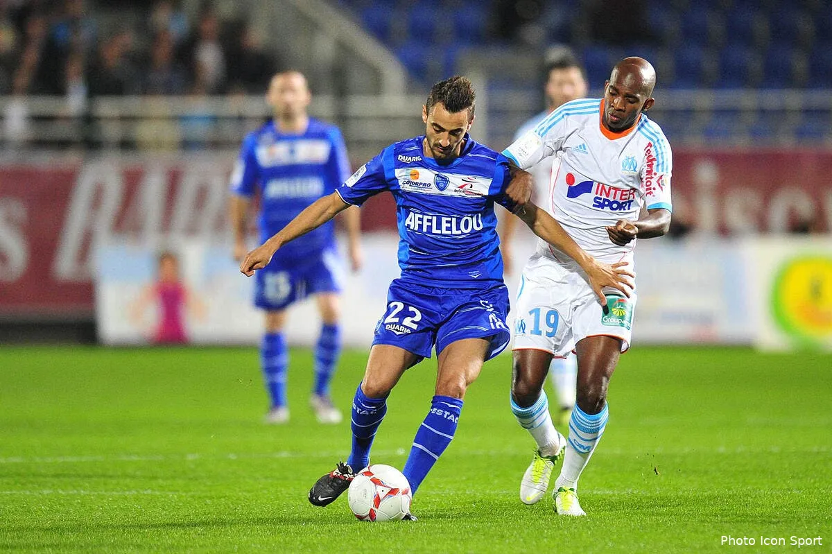 troyes compte sur le public de l om pour lui mettre la pression iconsport noe 211012 01 0651297