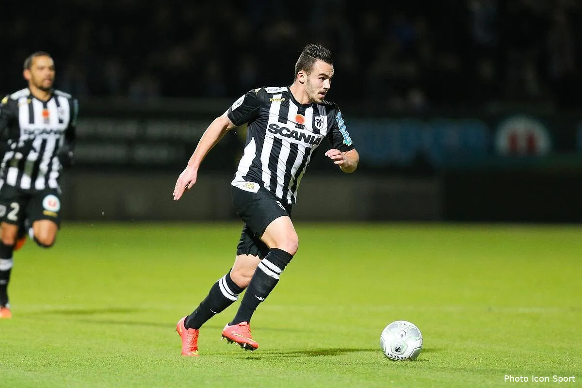 troyes et ajaccio se freinent angers passe la troisieme iconsport vmi 260115 09 48103635