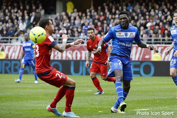 troyes ne veut pas descendre avec la derniere place iconsport por 130413 36 0754549