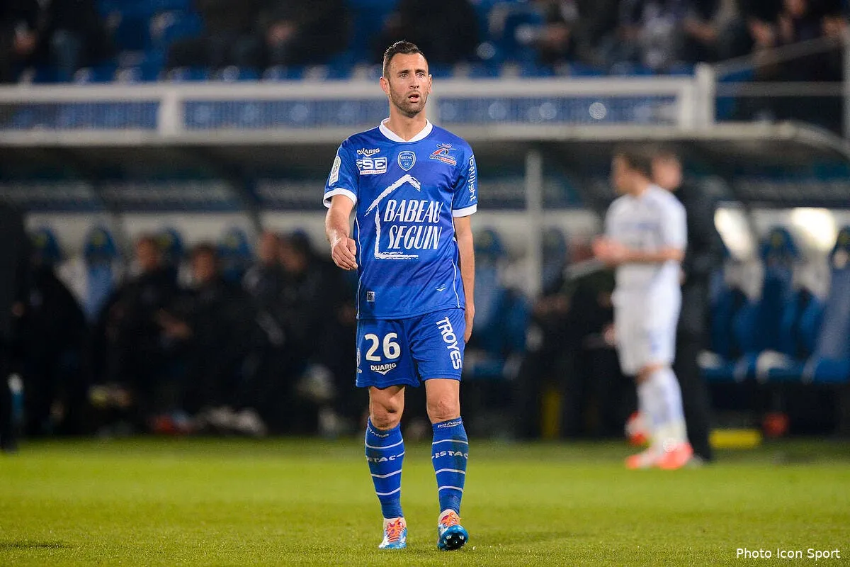 troyes reprend le pouvoir iconsport por 280314 08 3292771