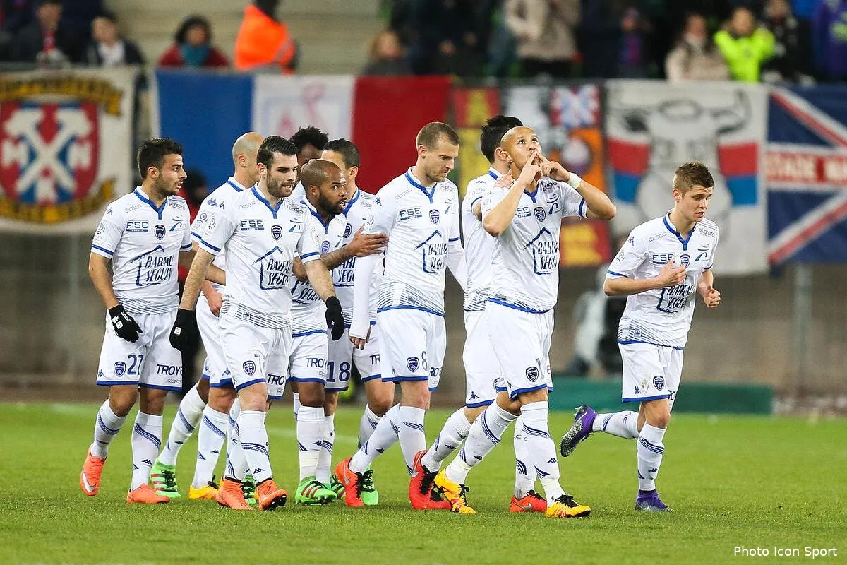troyes veut eviter un record qui fait honte iconsport vmi 190316 01 08137298