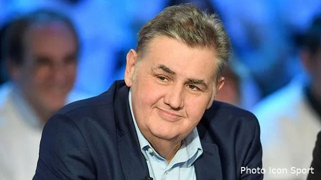 tv pierre menes va de nouveau se faire operer pierre menes a toute sa place dans tpmp image d illustration 5918112201171