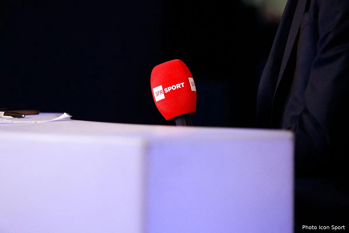 tv sfr envoie une terrible nouvelle au football francais iconsport icon fid 160218 80 54217237