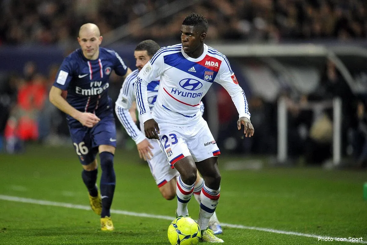 umtiti mise une petite piece sur l ol face au psg iconsport noe 161212 08 7970709