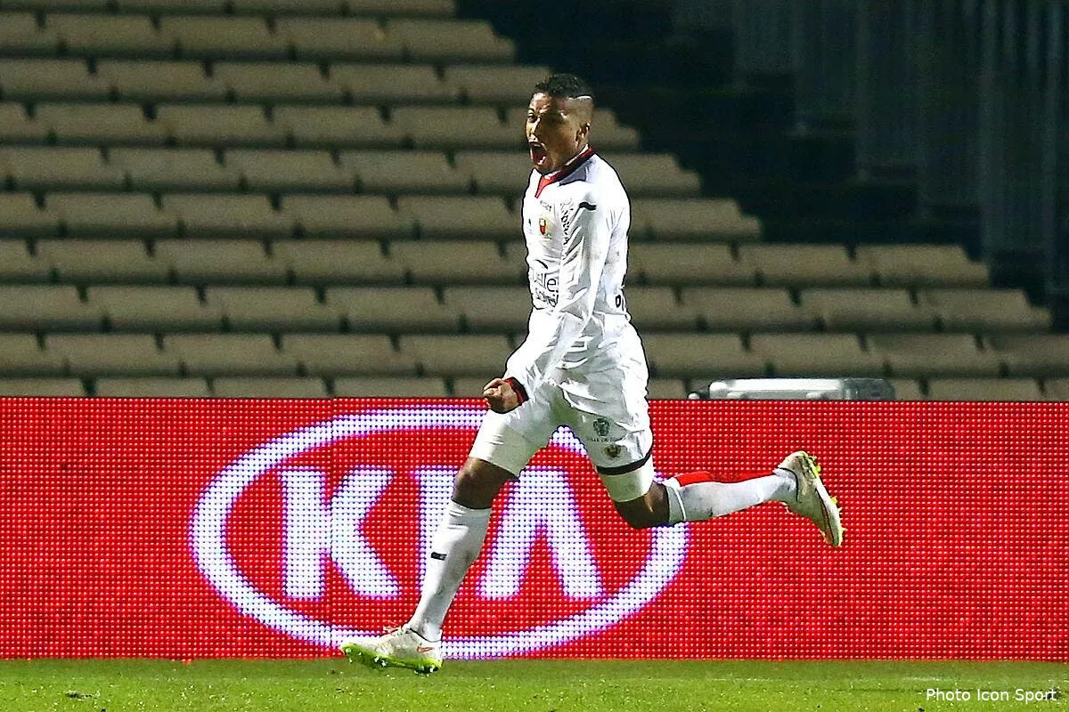 un ancien lyonnais lance l operation commando contre l ol plea 1106875