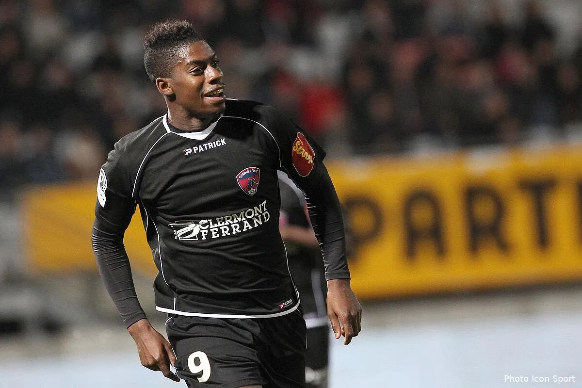 un buteur de l2 signe a guingamp iconsport mrv 181013 05 2074219