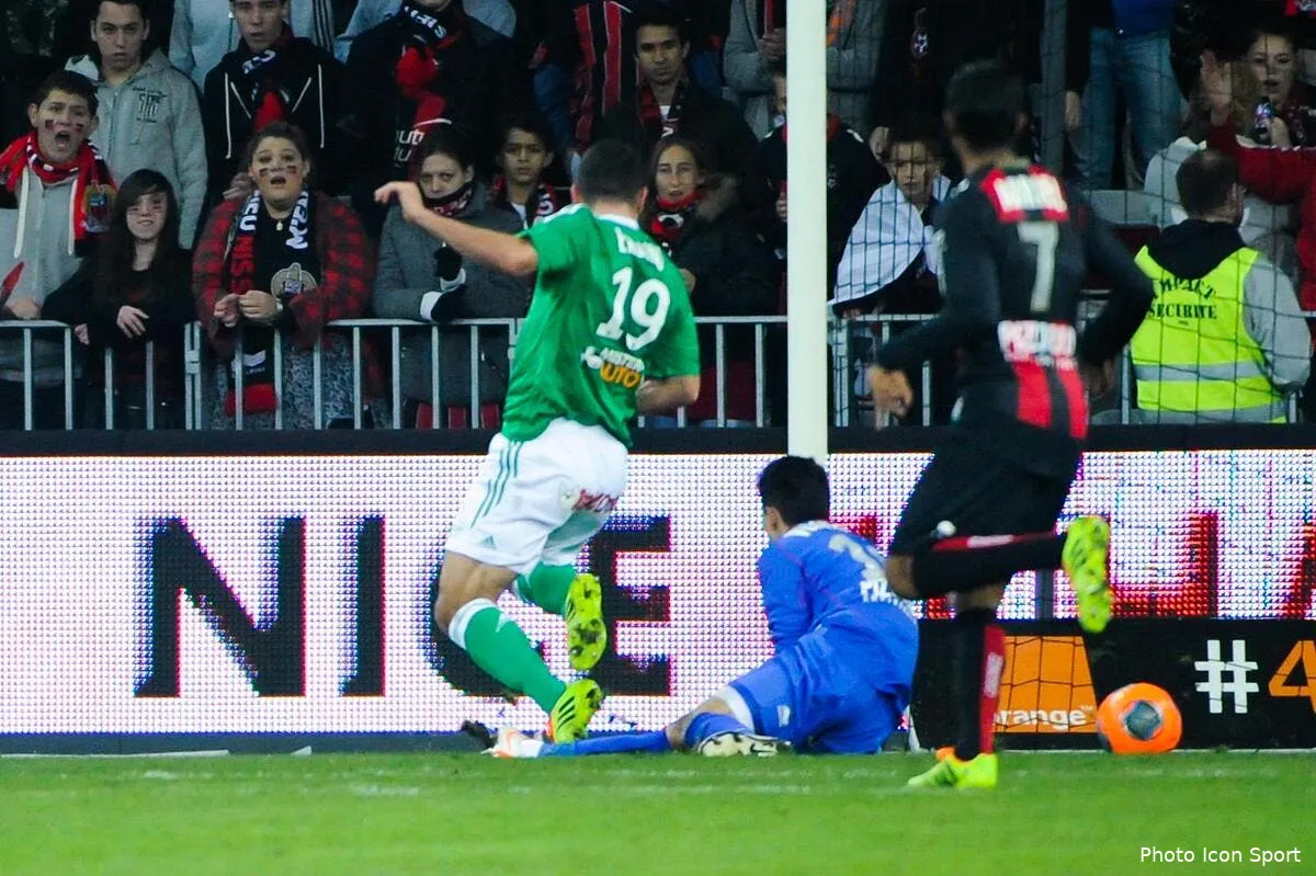 un cadeau et l asse dit merci iconsport anr 241113 01 1070511