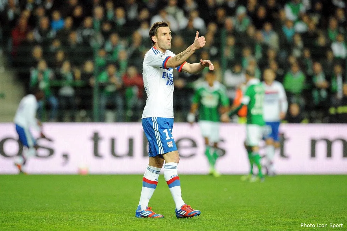 un cadre de l ol en partance pour l angleterre iconsport jpt 170312 99 1036074